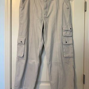 Abercrombie & Fitch Gray Wide Leg Cargo Pants 33/16s